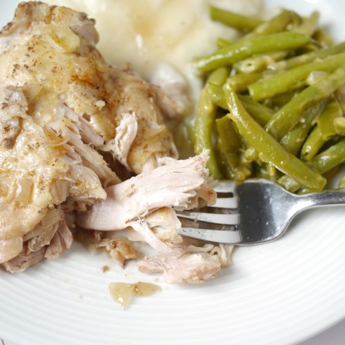 Super easy crockpot chicken
